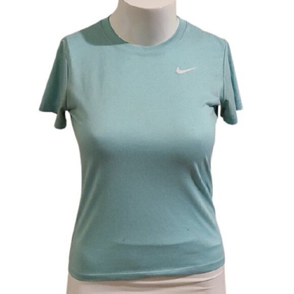 [Nike] The Nike Tee Short Sleeve - Size M
